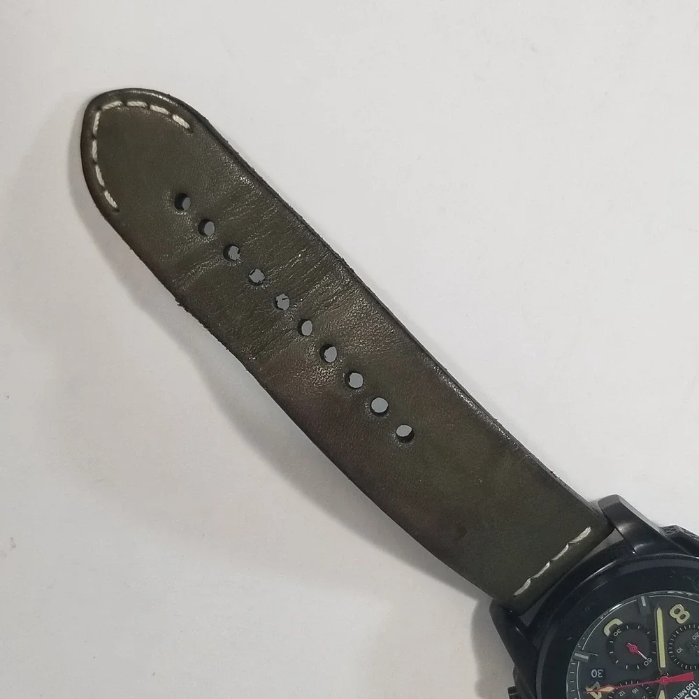 fossil machine chronograph watch Men's grey dial black case green leather FS5000
